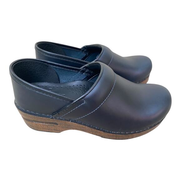 Sanita Navy Blue Leather Professional Nursing Work Clogs Women's EU 35 US 4 - Picture 7 of 16